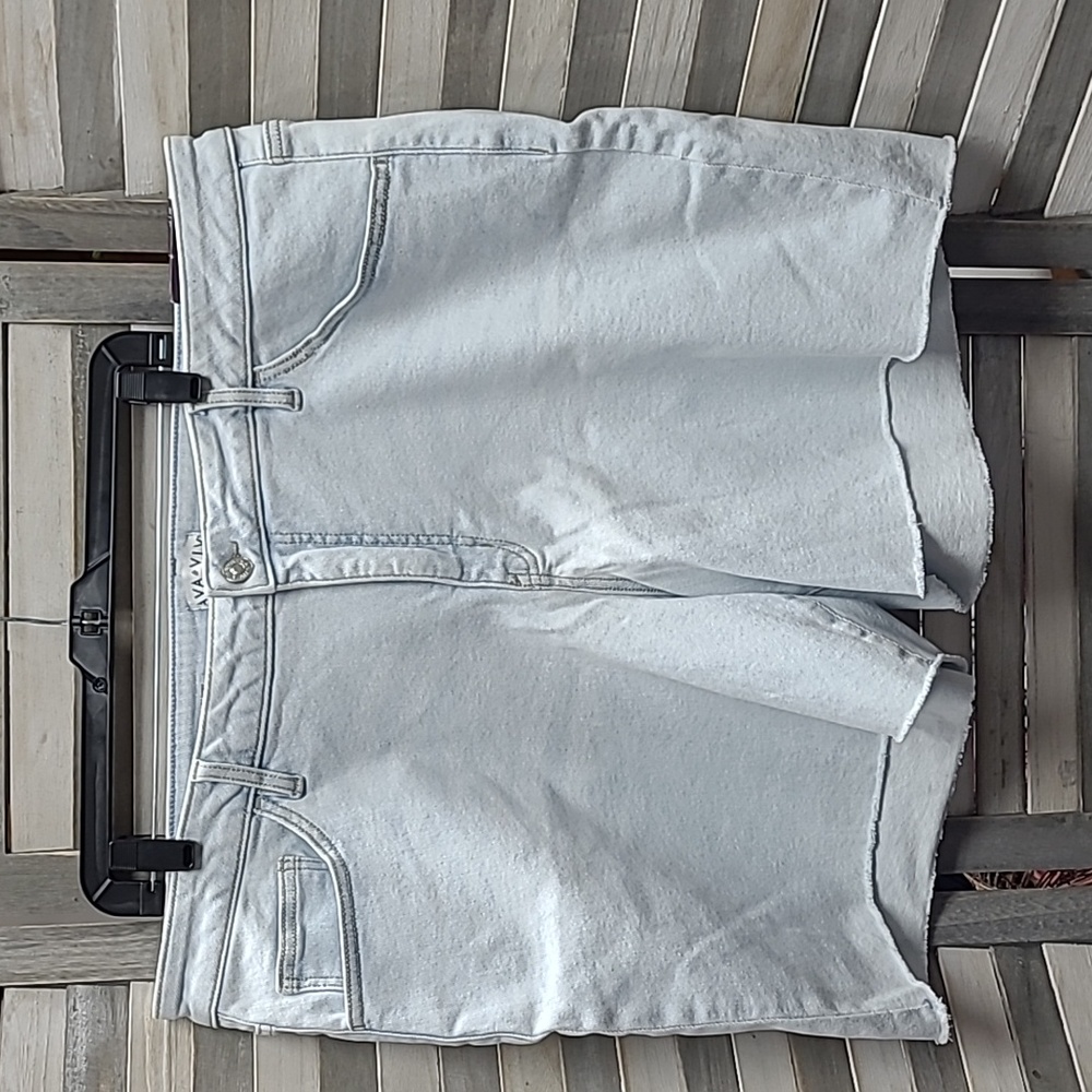 High-Rise Relaxed Bermuda Shorts | Ava & Viv | 20